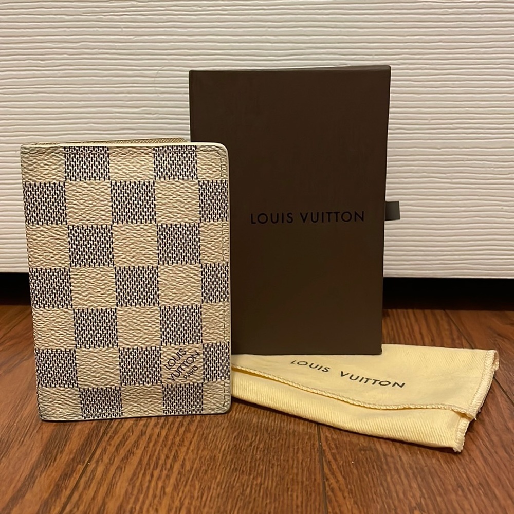 Louis Vuitton Pocket Organizer